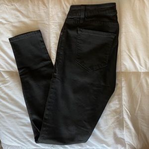 Miss Me Super Skinny Jeans